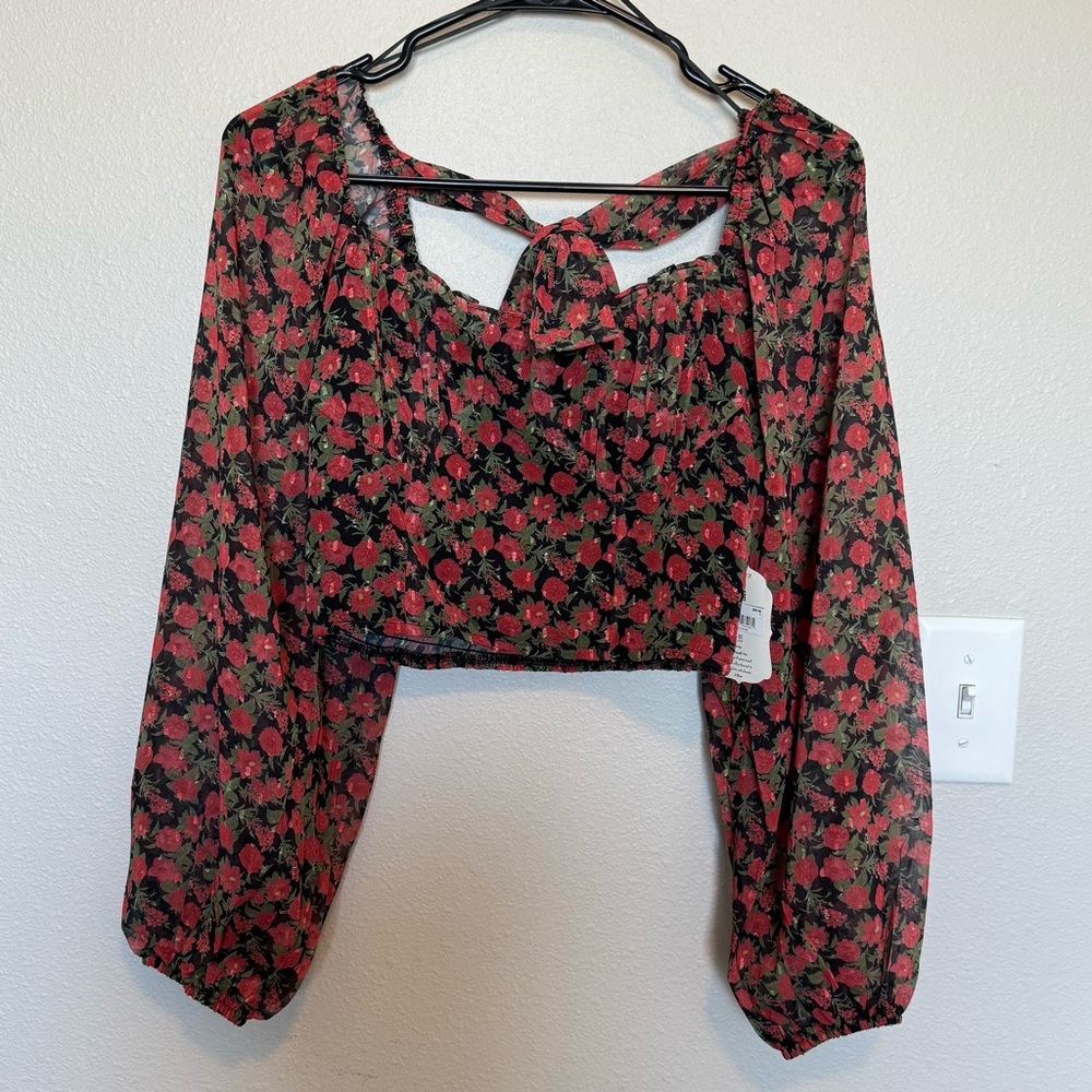 Altar'd State Black and Red Margot Floral Blouse Long Sleeve NWT Size Small